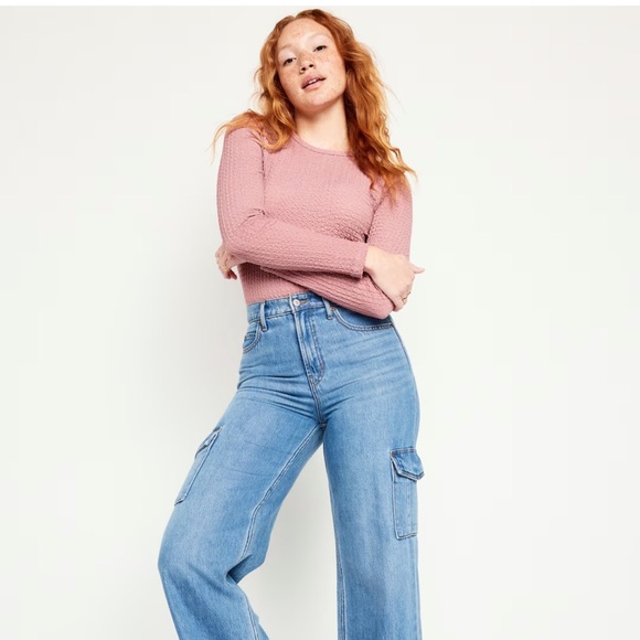 NWT OLD NAVY Fitted Textured Top Color: Anise crew neck
long sleeves - Picture 4 of 5